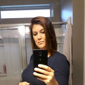 Meet your Posher, Karissa